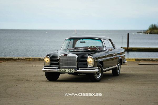 Mercedes-Benz 220 SE b 1964 13383