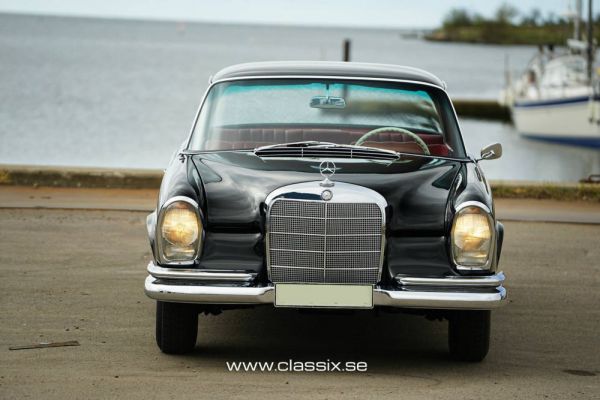 Mercedes-Benz 220 SE b 1964 13392