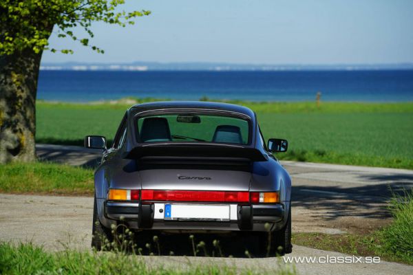 Porsche 911 Carrera 3.2 "25 years 911" 1988 85953