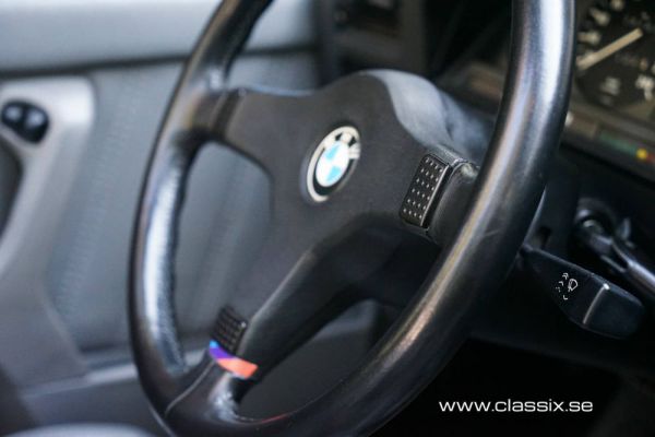 BMW 325i 1989 98904