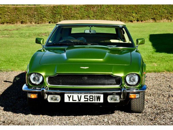 Aston Martin V8 Volante 1981