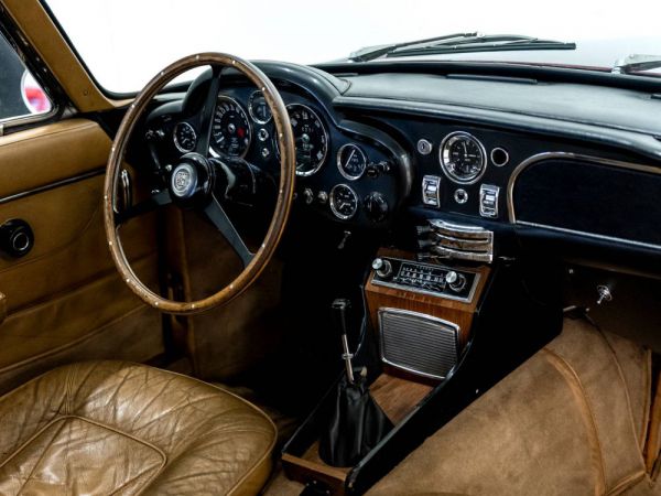 Aston Martin DB 6 1968 50973