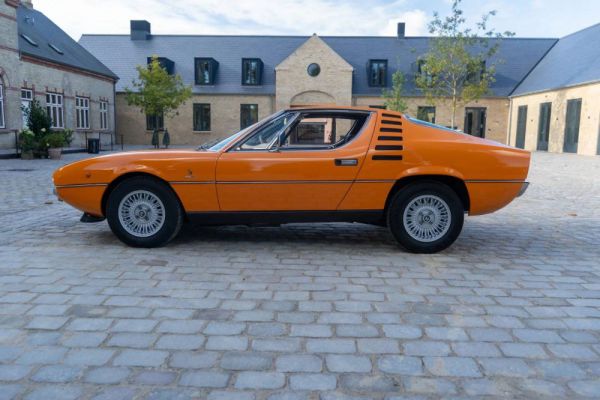 Alfa Romeo Montreal 1972 11189