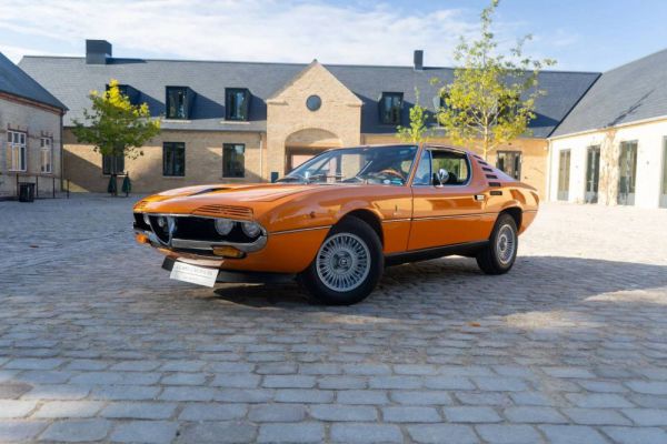 Alfa Romeo Montreal 1972 11190