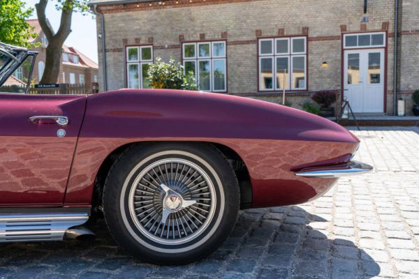 Chevrolet Corvette Sting Ray Convertible 1965 11219