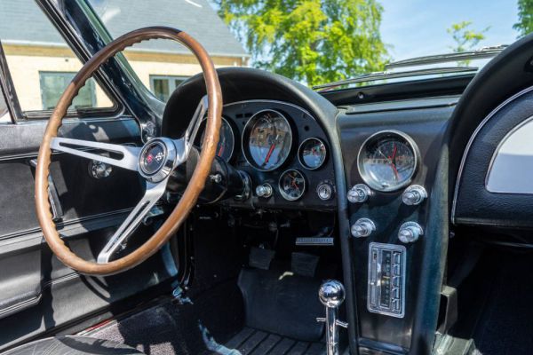 Chevrolet Corvette Sting Ray Convertible 1965 11228