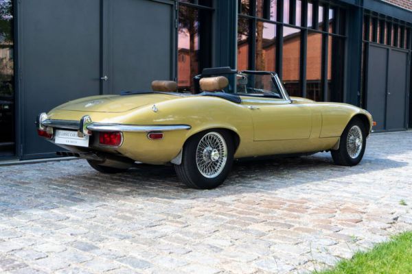 Jaguar E-Type V12 1973 11274