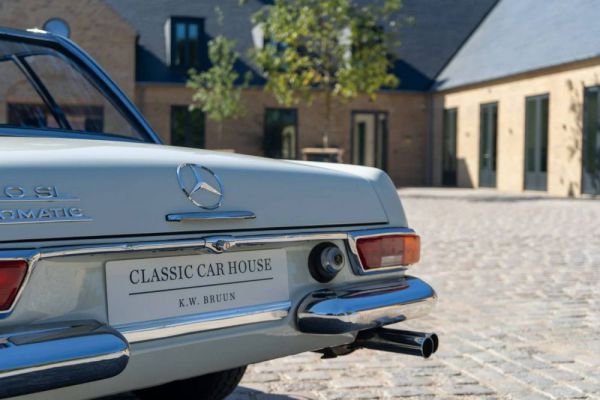 Mercedes-Benz 280 SL 1969 11331