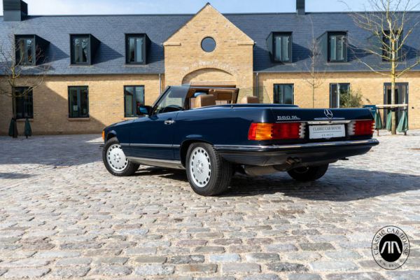 Mercedes-Benz 560 SL 1988 11359