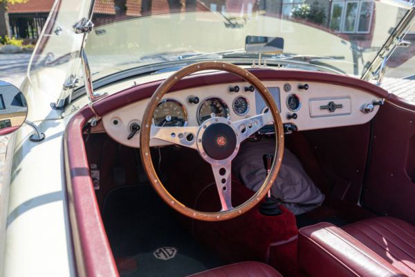 MG MGA 1500 1958 11375