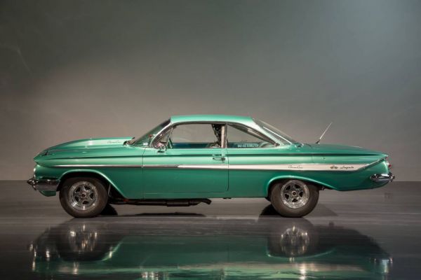 Chevrolet Impala Sport Coupe 1961