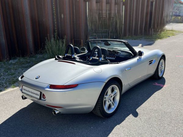 BMW Z8 2000 9512