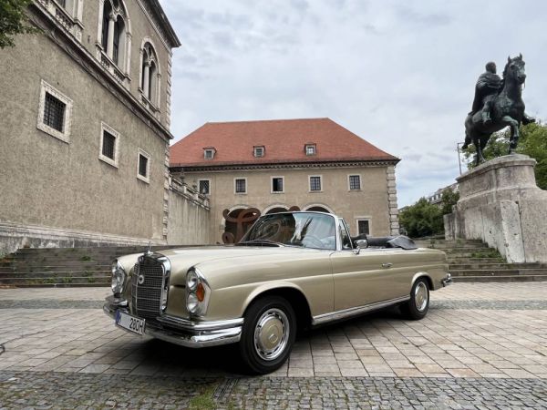 Mercedes-Benz 280 SE 1969 9544