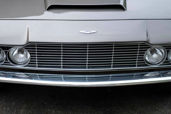 Aston Martin DBS Vantage 1968 9215