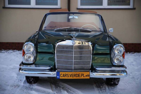 Mercedes-Benz 220 SE b 1964 9107