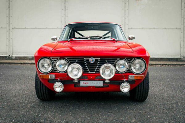 Alfa Romeo Giulia GT 1300 Junior 1975 7883