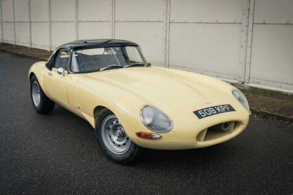 Jaguar E-Type 3.8 1963 8027