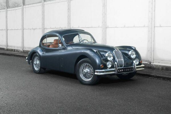 Jaguar XK 120 SE FHC 1953