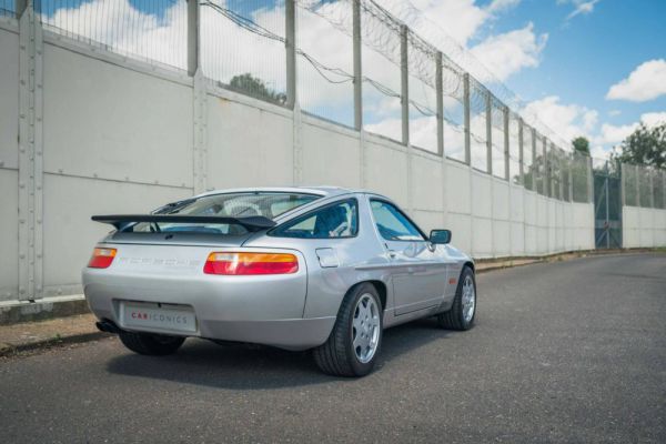 Porsche 928 S4 1988 8138