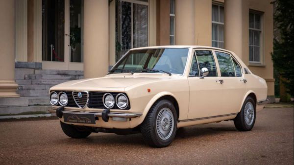 Alfa Romeo Alfetta 1.8 1976 6925