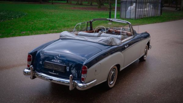 Mercedes-Benz 220 S Cabriolet 1959 7026