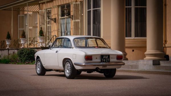 Alfa Romeo Giulia 1600 Sprint GT Veloce 1967 59606