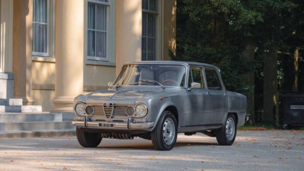 Alfa Romeo Giulia Nuova Super 1600 1965