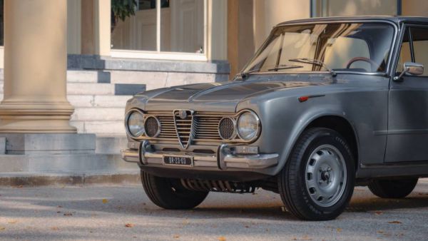 Alfa Romeo Giulia Nuova Super 1600 1965 101806