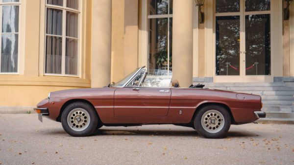 Alfa Romeo Spider Veloce 2000 1980 101819