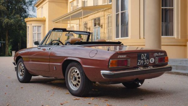 Alfa Romeo Spider Veloce 2000 1980 101821