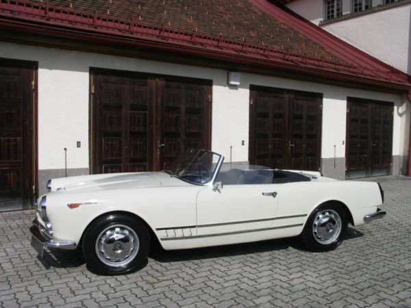 Alfa Romeo 2000 Spider 1959 6810