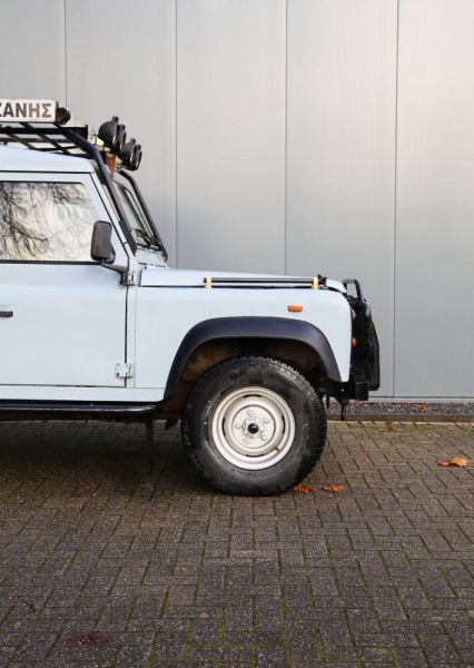 Land Rover Defender 110 1992 6426