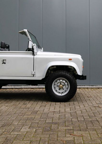 Land Rover Defender 90 1990 94934