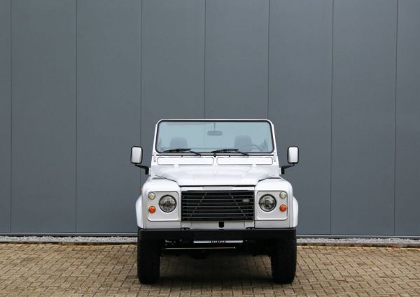 Land Rover Defender 90 1990 94938