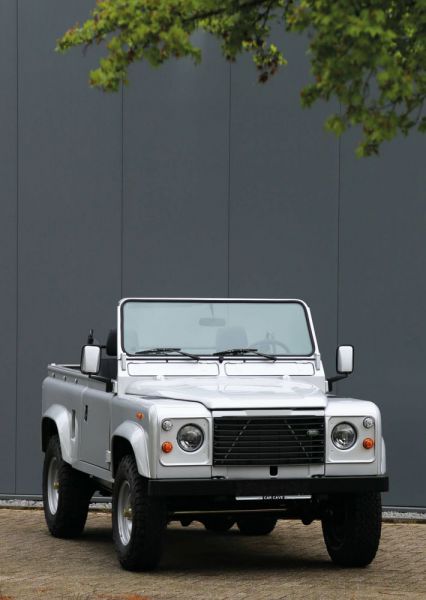 Land Rover Defender 90 1990 94939