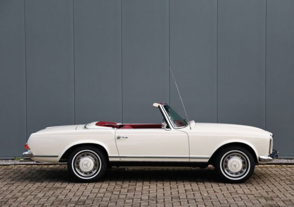 Mercedes-Benz 280 SL 1969