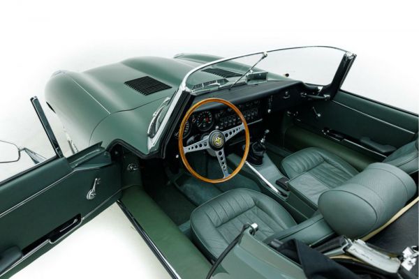 Jaguar E-Type 1970 77360