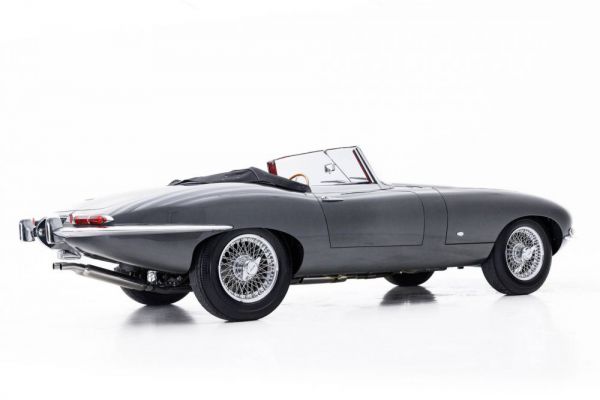 Jaguar E-Type 3.8 1961 82302