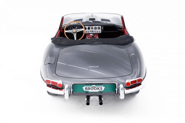 Jaguar E-Type 3.8 1961 82303