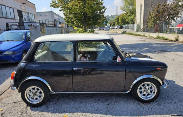 Austin Mini Mayfair 1989 99076