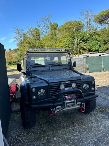 Land Rover Defender (Carabinieri) 1996