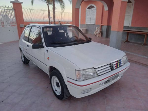 Peugeot 205 Rallye 1.3 1990