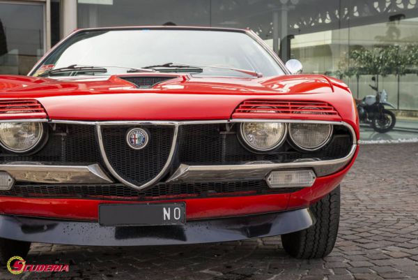 Alfa Romeo Montreal 1972 48335