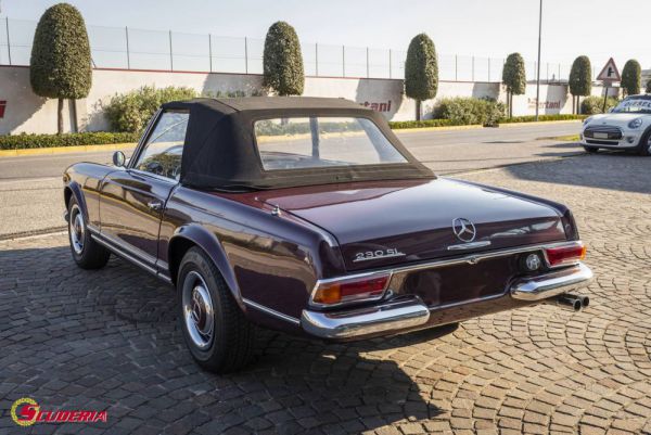 Mercedes-Benz 230 SL 1967 48386