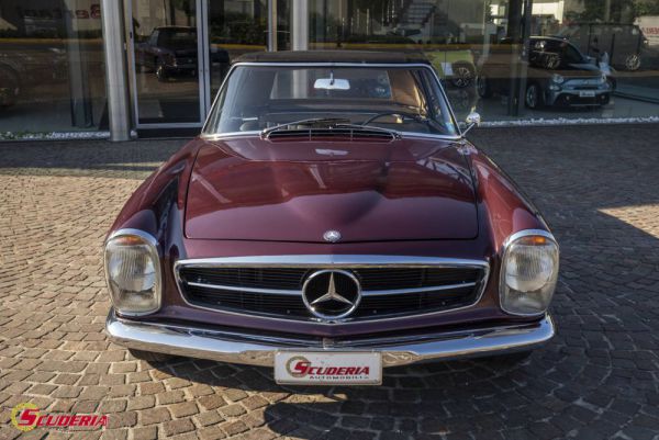 Mercedes-Benz 230 SL 1967 48390