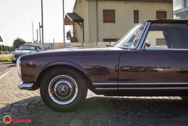 Mercedes-Benz 230 SL 1967 48393