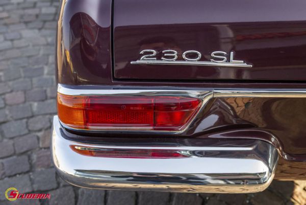 Mercedes-Benz 230 SL 1967 48395