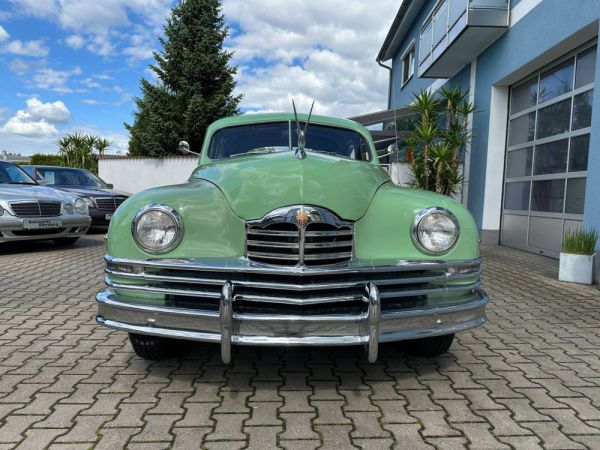 Packard Deluxe Eight Club Sedan 1950 62331