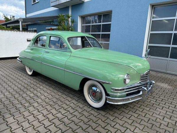 Packard Deluxe Eight Club Sedan 1950 62334