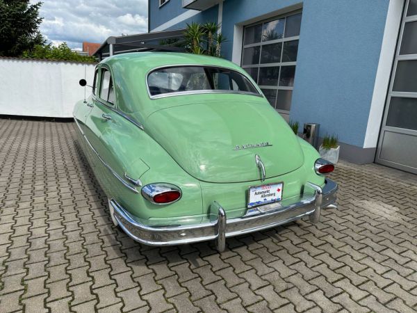 Packard Deluxe Eight Club Sedan 1950 62335